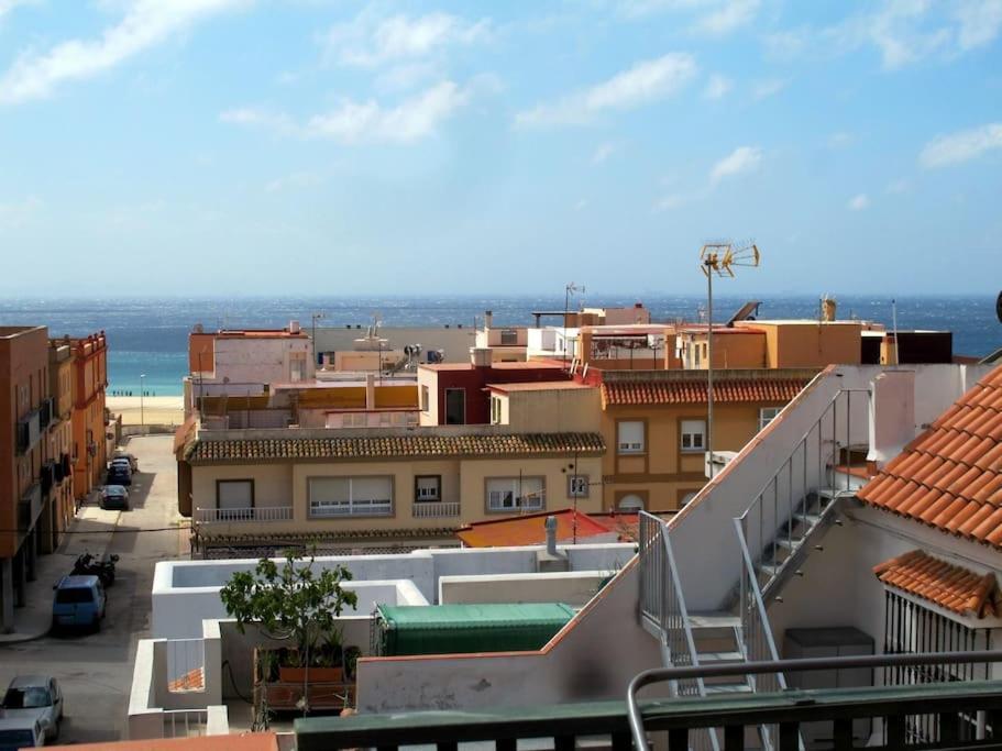 Sea Views / Fabulous Attic / Fast Fibre Optic Apartment Tarifa Exterior foto